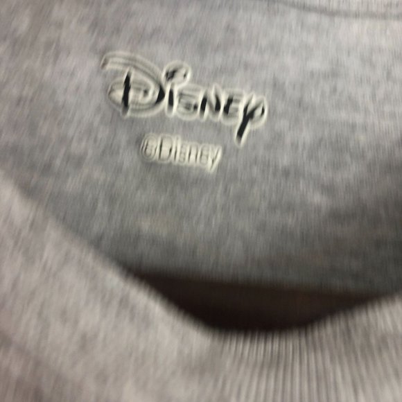 Disney Women's Size Small Grey Princess Once Upon A Time Long Sleeve T-Shirt - Picture 7 of 10